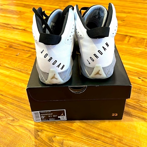 Men’s Jordan Lift Off-white/black/wolf grey - Picture 7 of 8
